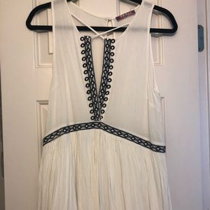 American Threads white romper with navy details